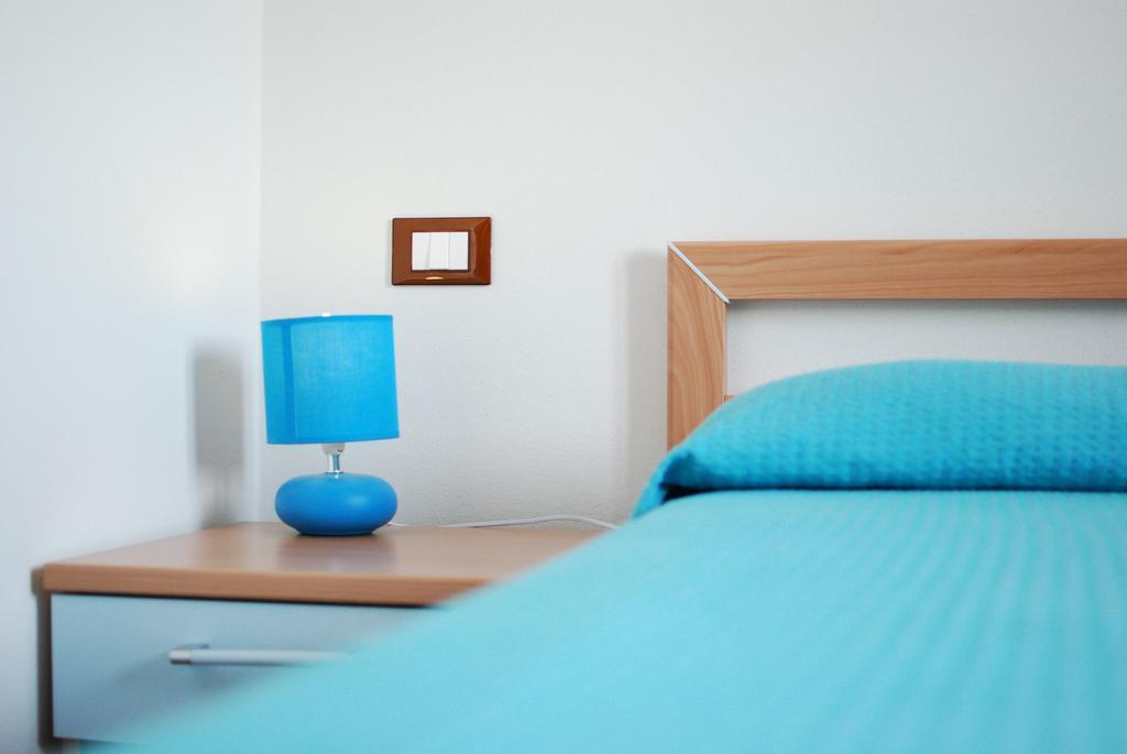 Tanca Is Torus Bed and Breakfast Teulada Rum bild